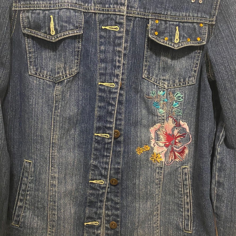 Jean jacket - Picture 4 of 6